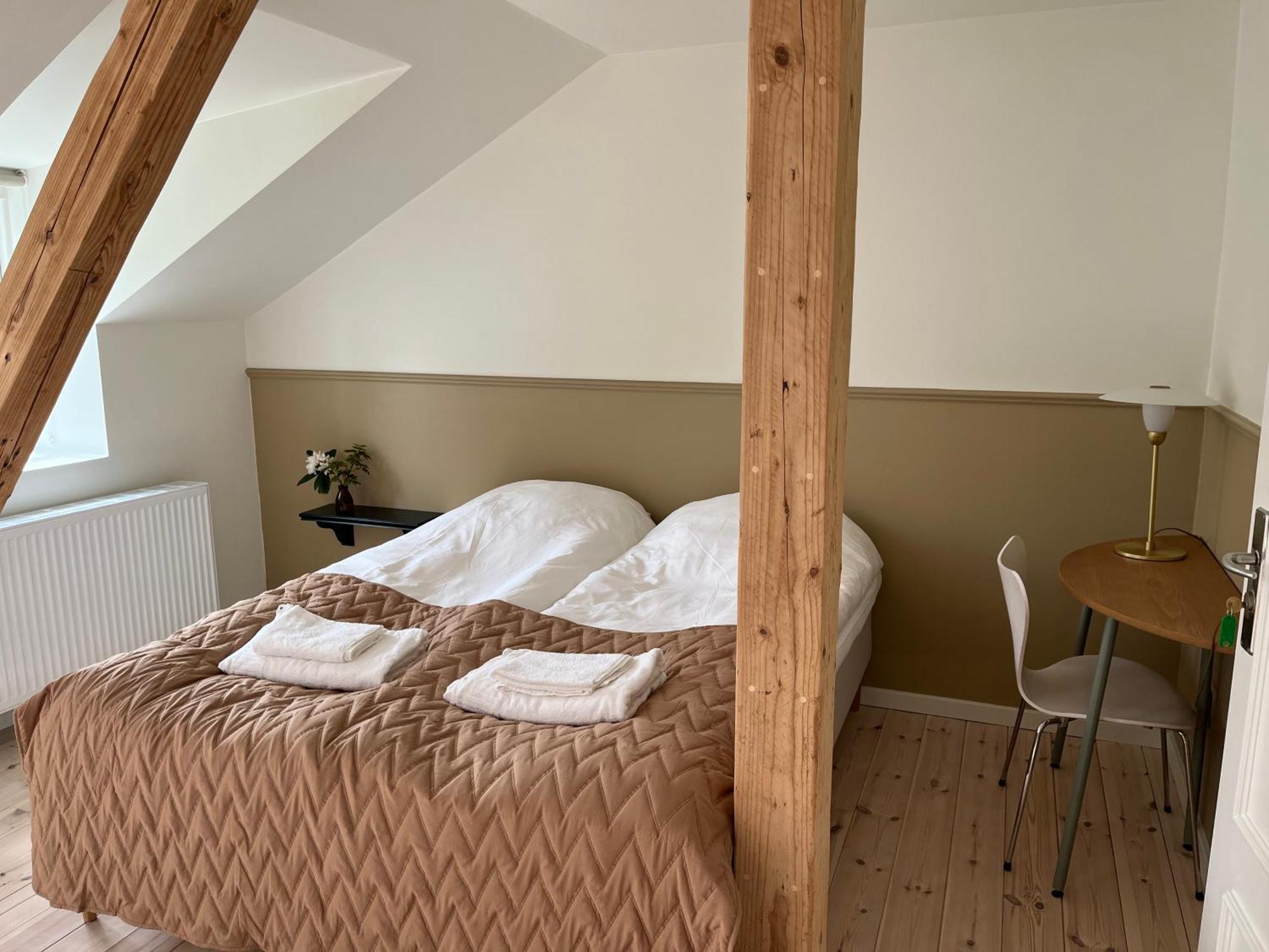 Reballegaard Bed & Breakfast 霍森斯 外观 照片